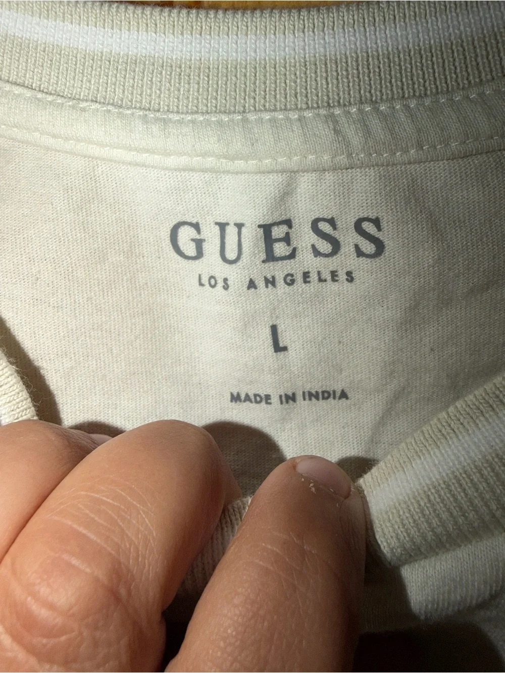 GUESS Men's Cream Short Sleeve Logo T-Shirt-Size large - Picture 4 of 6